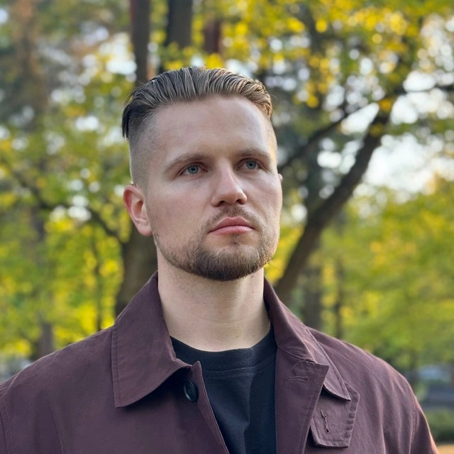 Александр Мельников